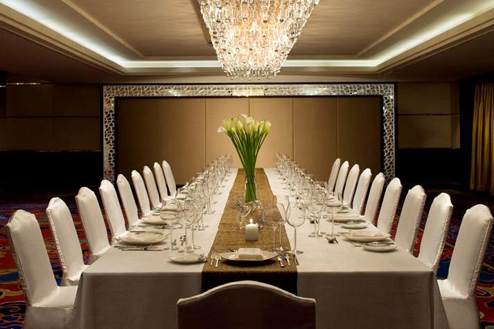专业餐厅装饰公司--西餐厅装修风格及灯光设计如何做？